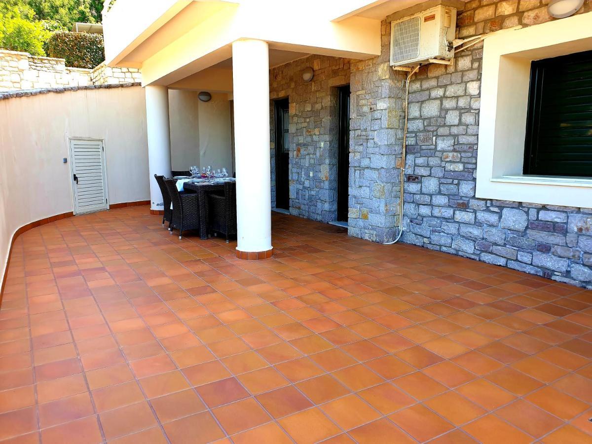 Villa Elaianthos Kalamata Exterior foto